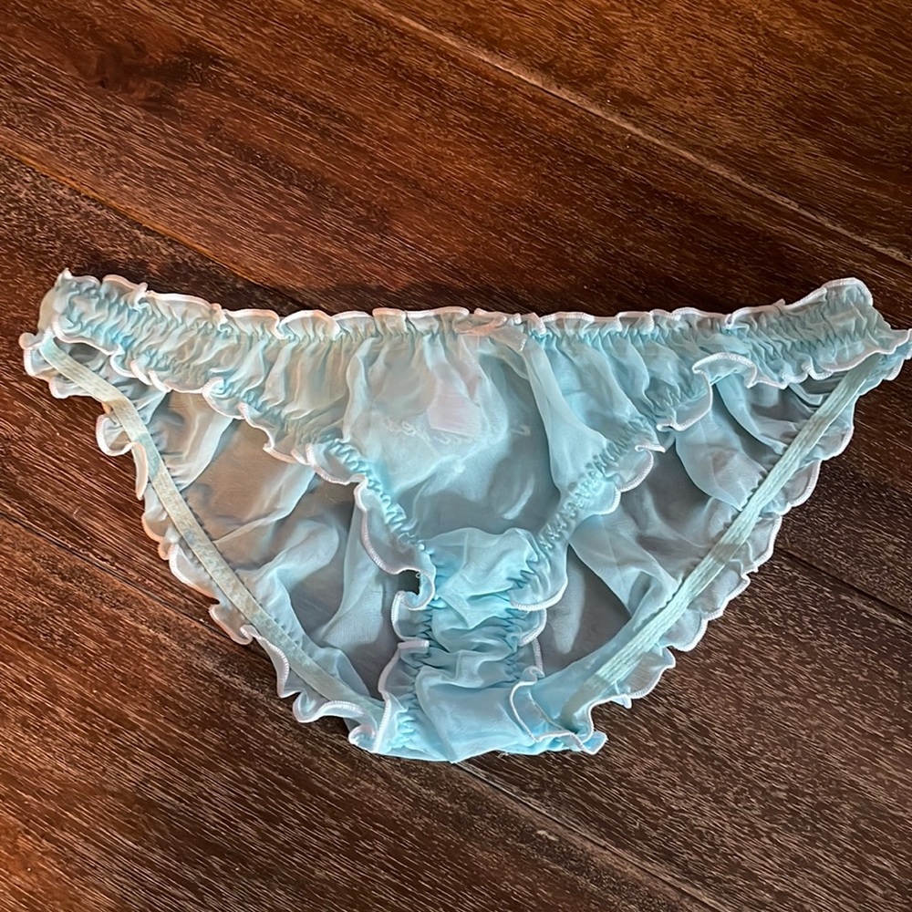 VS “I said yes” panties